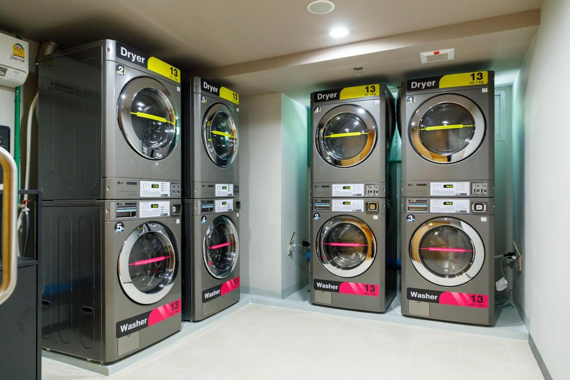 Nishitetsu Hotel Croom Bangkok Silom ภายนอก รูปภาพ