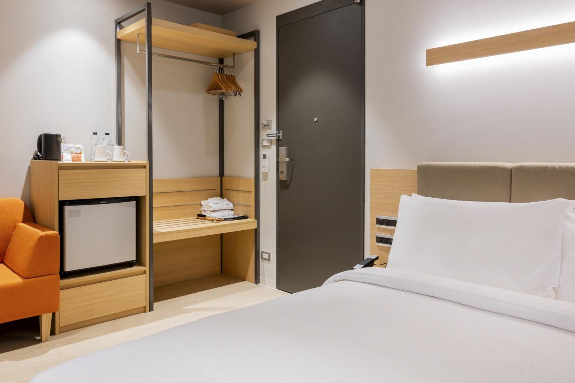 Nishitetsu Hotel Croom Bangkok Silom ภายนอก รูปภาพ