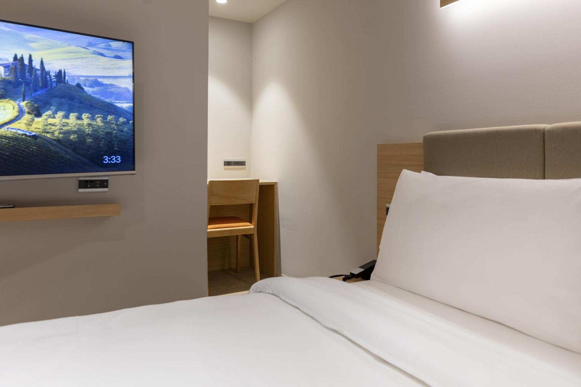 Nishitetsu Hotel Croom Bangkok Silom ภายนอก รูปภาพ
